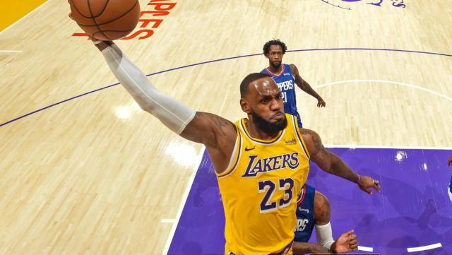 世界杯赛事直播app官网下载-8胜3负站到西部之巅 六件事总结湖人赛初表现